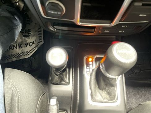 Certified 2020 Jeep Gladiator Sport image 19