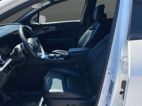 Certified 2024 Kia Sportage X-Line AWD/4WD image 9