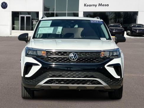 Used 2022 Volkswagen Taos S w/ IQ Drive S Package image 9