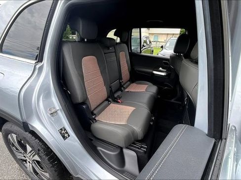 New 2025 Mercedes-Benz EQB 250+ image 11