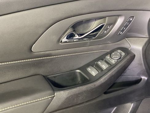 Used 2024 Chevrolet Traverse Premier w/ Redline Edition FWD image 30