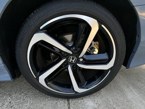 Used 2022 Honda Accord Sport image 14