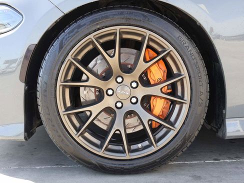 Used 2018 Dodge Charger SRT Hellcat w/ Harman/Kardon Audio Group image 6