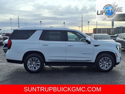 Used 2025 GMC Yukon Denali image 2