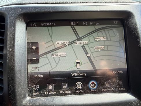 Used 2017 Jeep Cherokee Limited FWD image 10