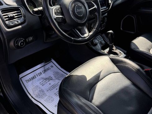 Used 2019 Jeep Compass Limited image 11