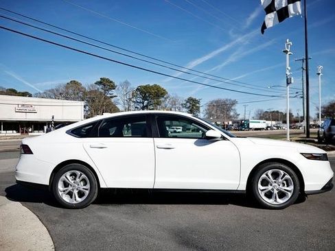 New 2026 Honda Accord LX image 12