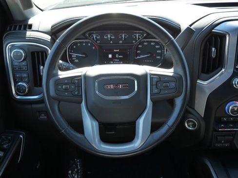 Used 2021 GMC Sierra 1500 SLT w/ SLT Convenience Package AWD/4WD image 31