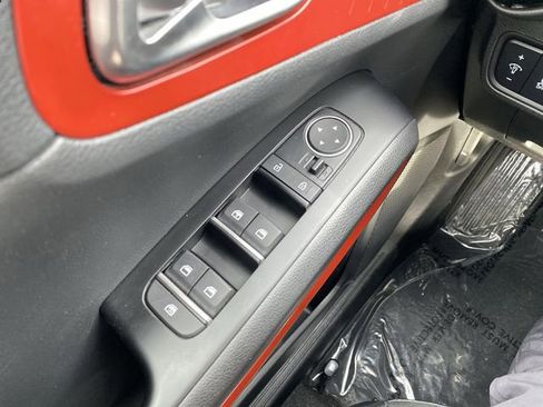 Certified 2023 Kia Soul GT-Line image 26