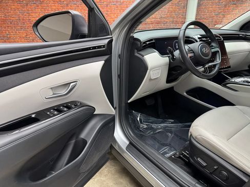 Used 2023 Hyundai Tucson Limited AWD/4WD image 9