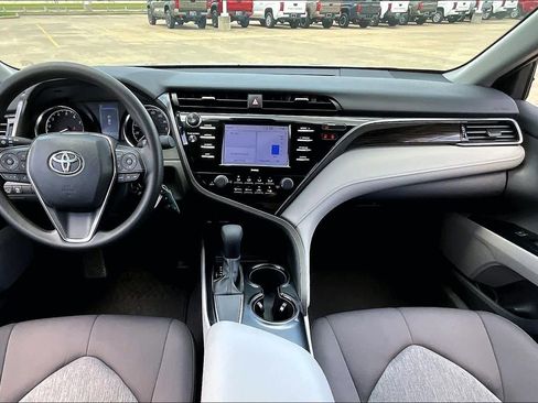 Certified 2020 Toyota Camry LE FWD image 14