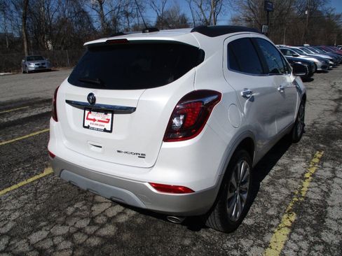 Used 2019 Buick Encore Preferred AWD/4WD image 3