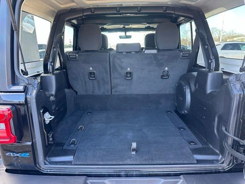 Used 2022 Jeep Wrangler Unlimited Rubicon 4xe w/ Cold Weather Group image 29