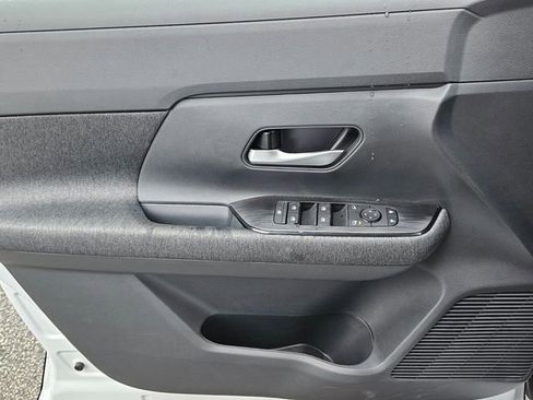 New 2026 Nissan Kicks SV image 27