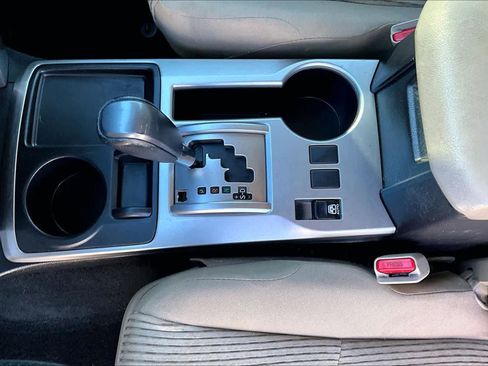 Used 2014 Toyota 4Runner SR5 image 14