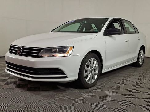Used 2015 Volkswagen Jetta SE FWD image 5