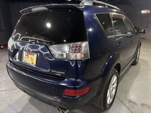 Used 2010 Mitsubishi Outlander XLS AWD/4WD image 5