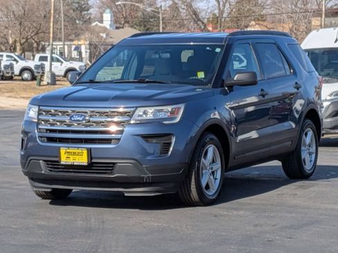 Used 2018 Ford Explorer FWD image 3