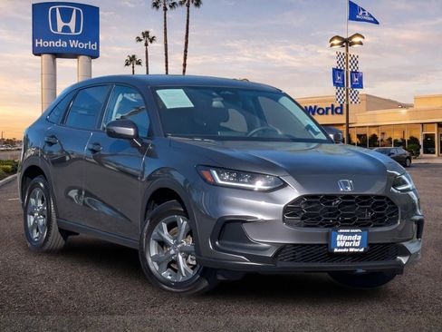 Certified 2026 Honda HR-V LX image 2