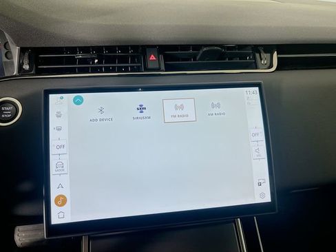 Used 2026 Land Rover Range Rover Evoque S image 15