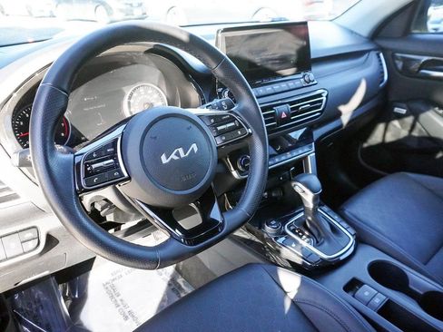 Used 2023 Kia Seltos SX AWD/4WD image 29