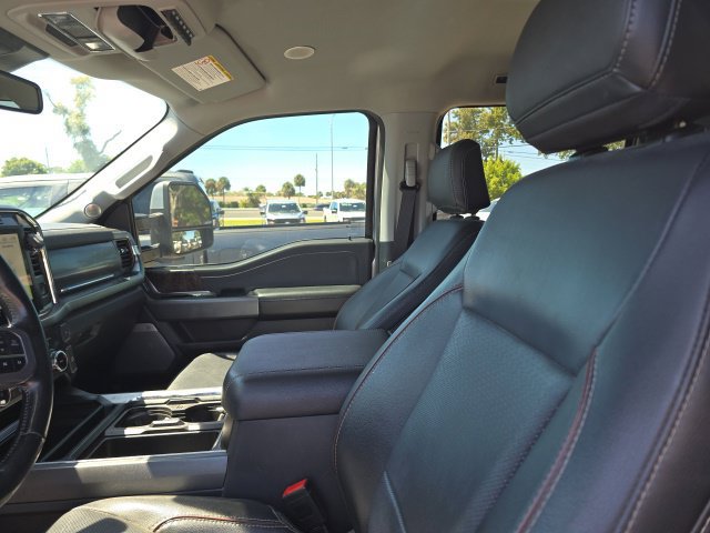 Used 2023 Ford F350 Lariat w/ Lariat Ultimate Package AWD/4WD image 8