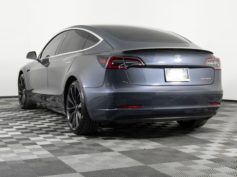Used 2020 Tesla Model 3 Performance image 5