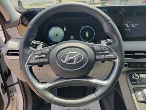 Used 2025 Hyundai Palisade SEL FWD image 16