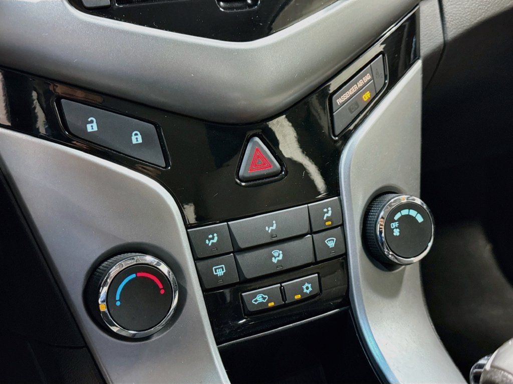 Used 2012 Chevrolet Cruze LS w/ Connectivity Package FWD image 15