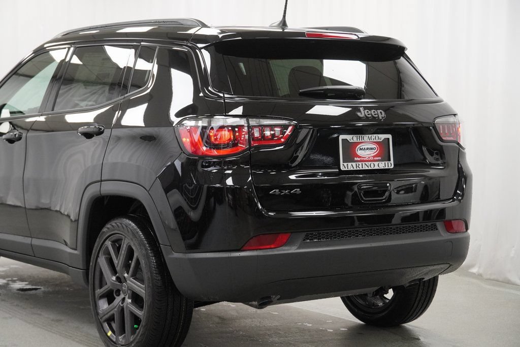 New 2026 Jeep Compass Latitude AWD/4WD image 13