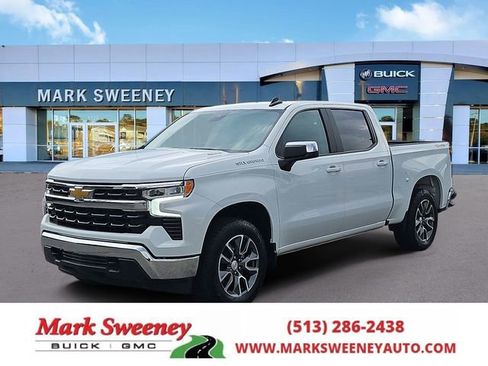 Used 2025 Chevrolet Silverado 1500 LT AWD/4WD image 1