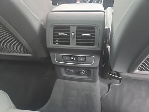 Used 2023 Audi SQ5 Premium Plus image 15