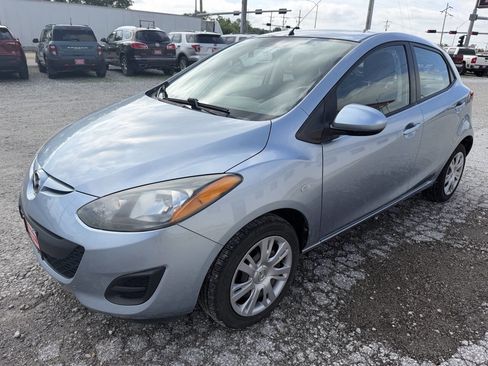 Used 2013 MAZDA MAZDA2 Sport FWD image 7