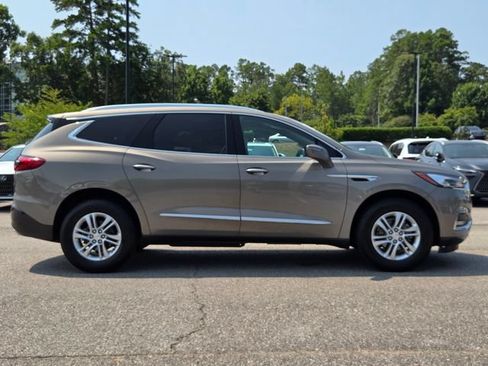 Used 2018 Buick Enclave Premium FWD image 6