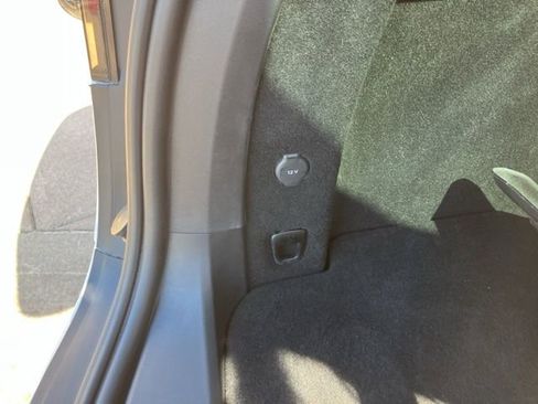 Used 2020 Tesla Model X Performance image 29