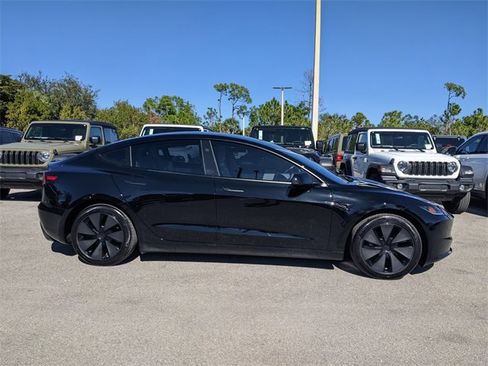 Used 2025 Tesla Model 3 Long Range image 3