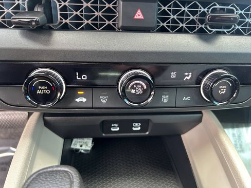 Certified 2023 Honda Accord LX image 25
