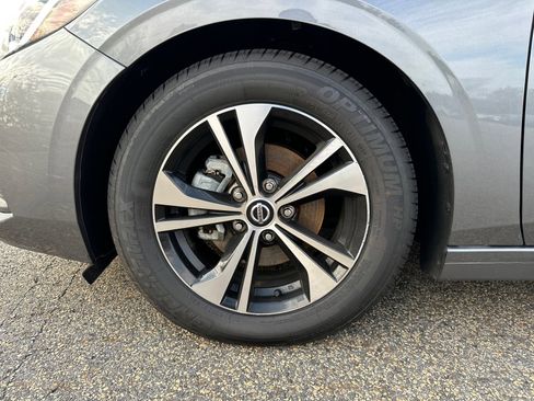 Certified 2022 Nissan Sentra SV image 11