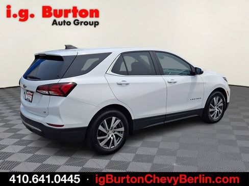 Certified 2024 Chevrolet Equinox LT FWD image 6