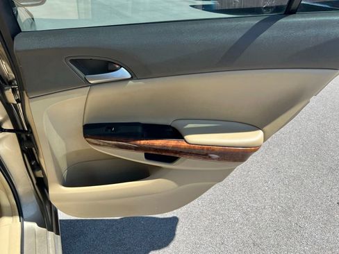 Used 2008 Honda Accord EX image 21