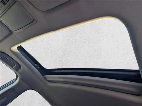 Used 2022 Honda CR-V EX-L image 15