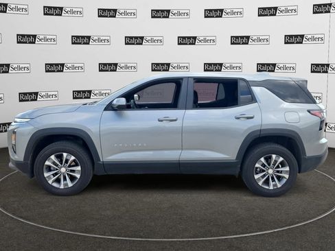 Used 2026 Chevrolet Equinox LT image 3