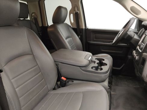 Used 2016 RAM 1500 Tradesman RWD image 21