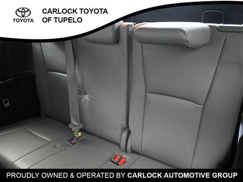 Used 2023 Toyota Highlander Platinum image 31