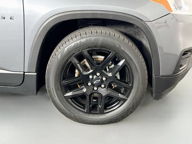 Used 2020 Chevrolet Traverse LS w/ LPO, Blackout Package FWD image 36