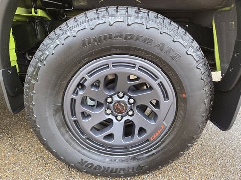 New 2026 Nissan Frontier PRO-4X w/ Pro-4x Convenience Package image 26