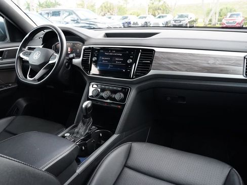 Used 2023 Volkswagen Atlas Cross Sport SE AWD/4WD image 20