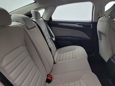 Used 2020 Ford Fusion S FWD image 19