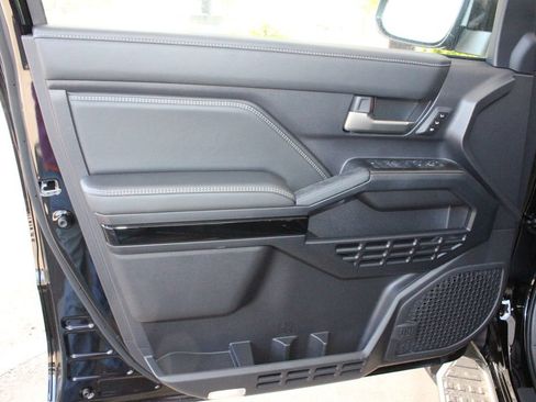 New 2026 Toyota 4Runner Limited AWD/4WD image 20