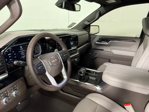 Used 2026 GMC Sierra 1500 SLT w/ SLT Premium Plus Package AWD/4WD image 25